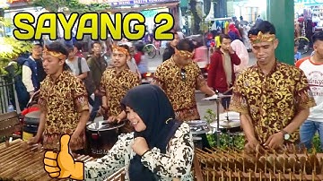 SAYANG 2 Nella Kharisma - Angklung Malioboro CAREHAL (Pengamen Kreatif Jogja)