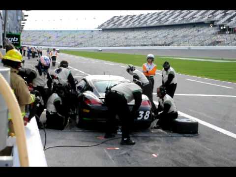 2010- Daytona 200 BGB Motorsports Pit Stop