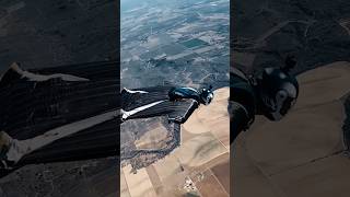 Wingsuit - Extremely compilation 😎/💣💥#adrenalinevibe @fuerstmarco @EvanSantangelo @TomErikHeimen screenshot 2