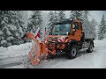 Kahlbacher Gleitschar-Schneepflug Praxos 250 mit Konturlicht auf Unimog