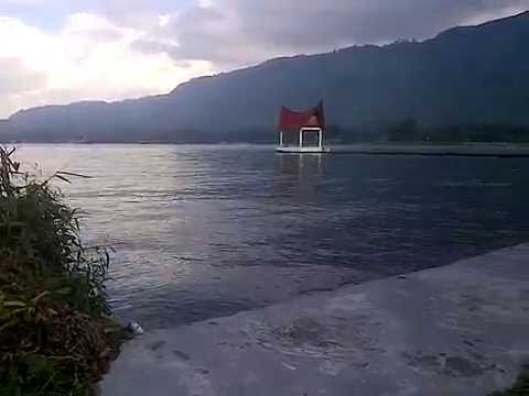 Video: Cele mai bune lucruri de făcut la Lacul Toba, Indonezia