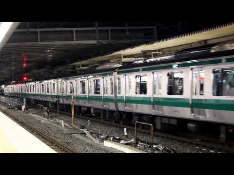 埼京線　E233系2019K　新宿駅到着　2014年3月25日
