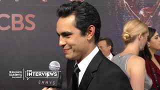Famous Max Minghella on his impressions of the first "Handmaid's Tale" script - 2017 Primetime Emmys Wealth