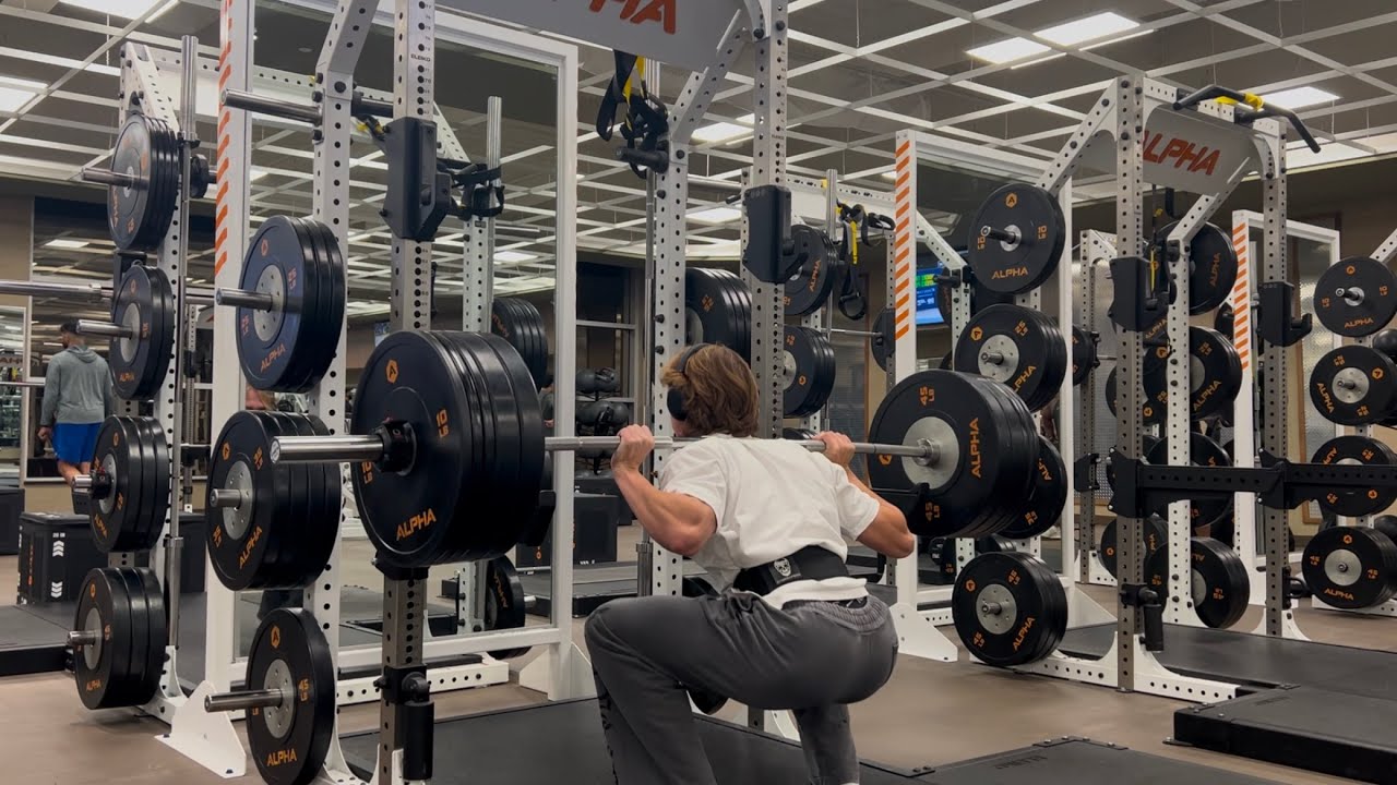How to build massive legs - YouTube