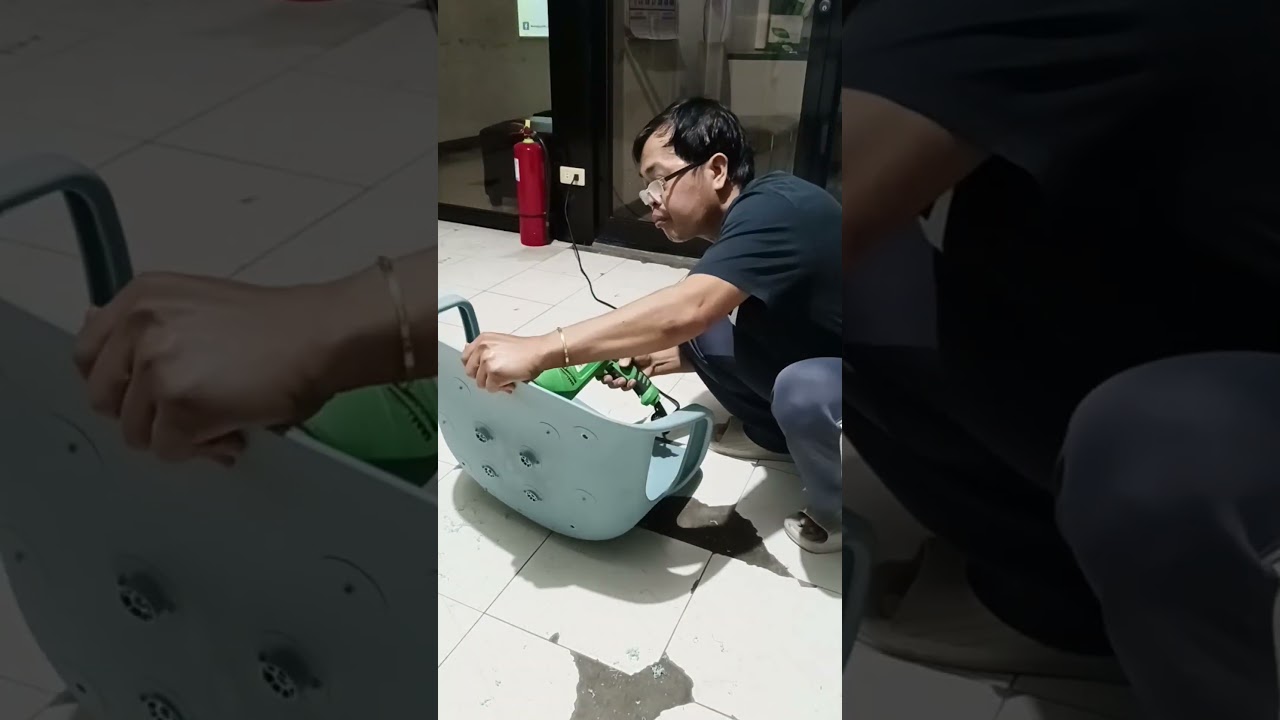 Repair Chair at the office🤙🤙🤙🤙