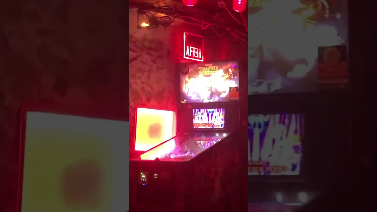 Shani Louk pop singer  