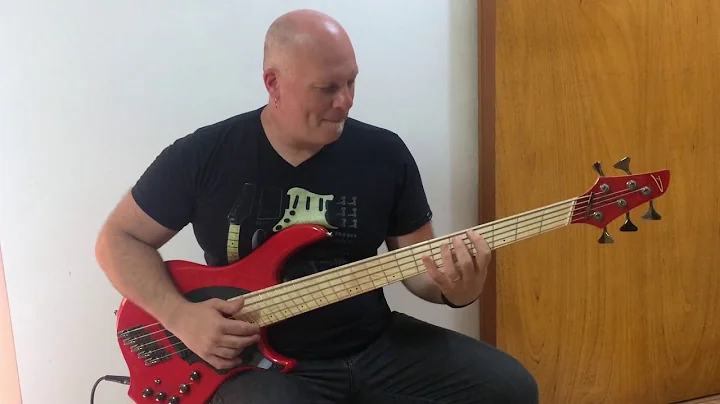 Claudio Rocha Bass Groove #1