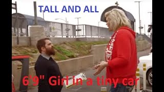 69 Tall Girl Lindsay Hayward Drives A Tiny Car