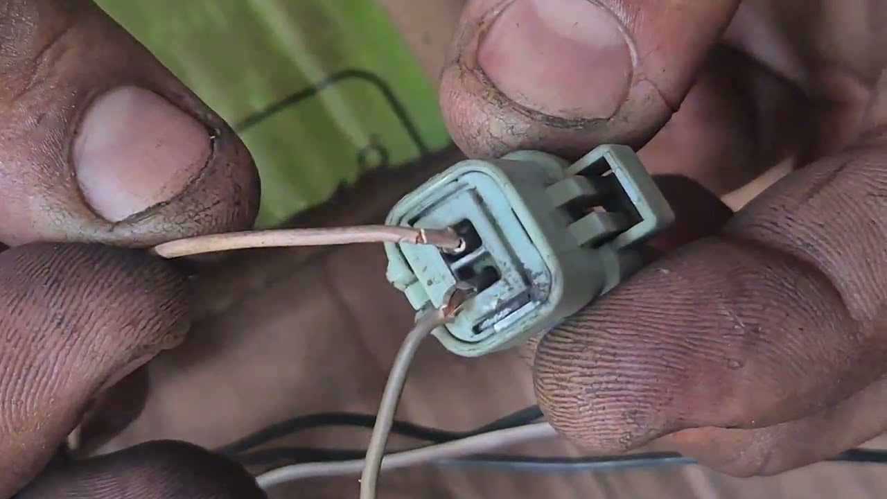 Diário de Bordo: Fiat Siena com chicote elétrico todo corrompido!