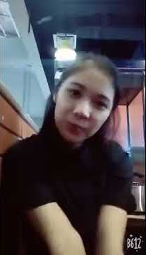 Larak lirik dulu takut ketauan hahaha; D