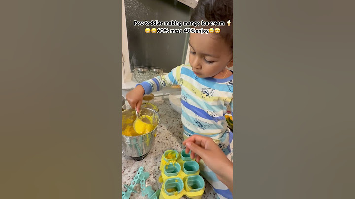 Mango Icecream | 2 Year Old Makes 🍦 #shorts #food #icecream #funny #kitchentips #easyrecipe #mango