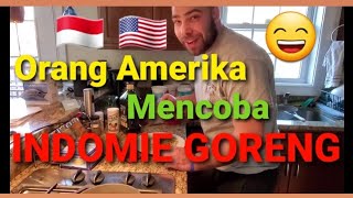 An American Trying Out Indomie Goreng For The First Time (INDONESIAN SUBS)