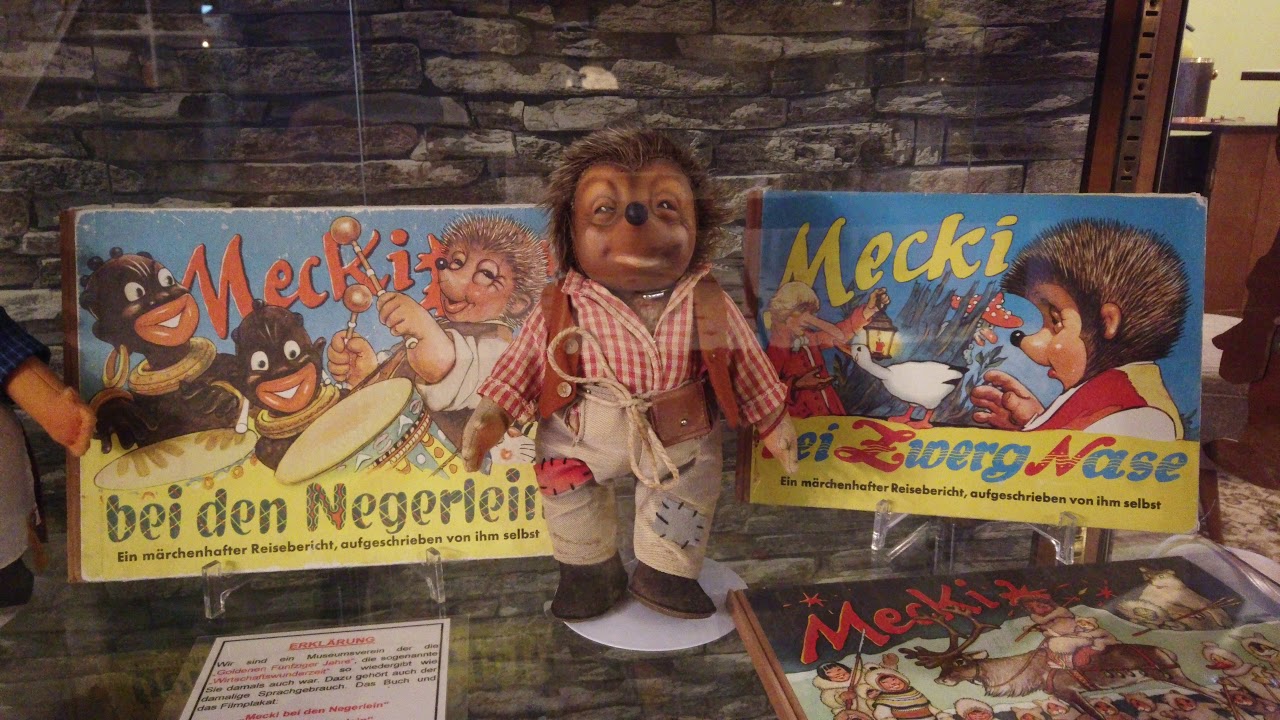 DJI 0366 Mecki Bücher