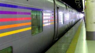 JR宇都宮線 EF81+E26系寝台特急「カシオペア」 上野到着