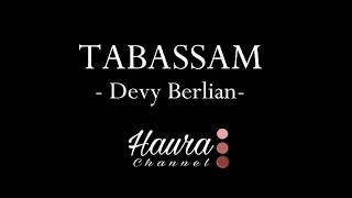 TABASSAM lirik | latin | terjemah cover devy berlian