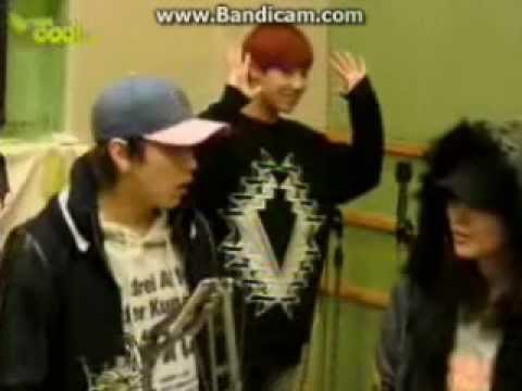 121127 KTR Ending - Sunggyu pose and bowing to Ryeowook before leaving