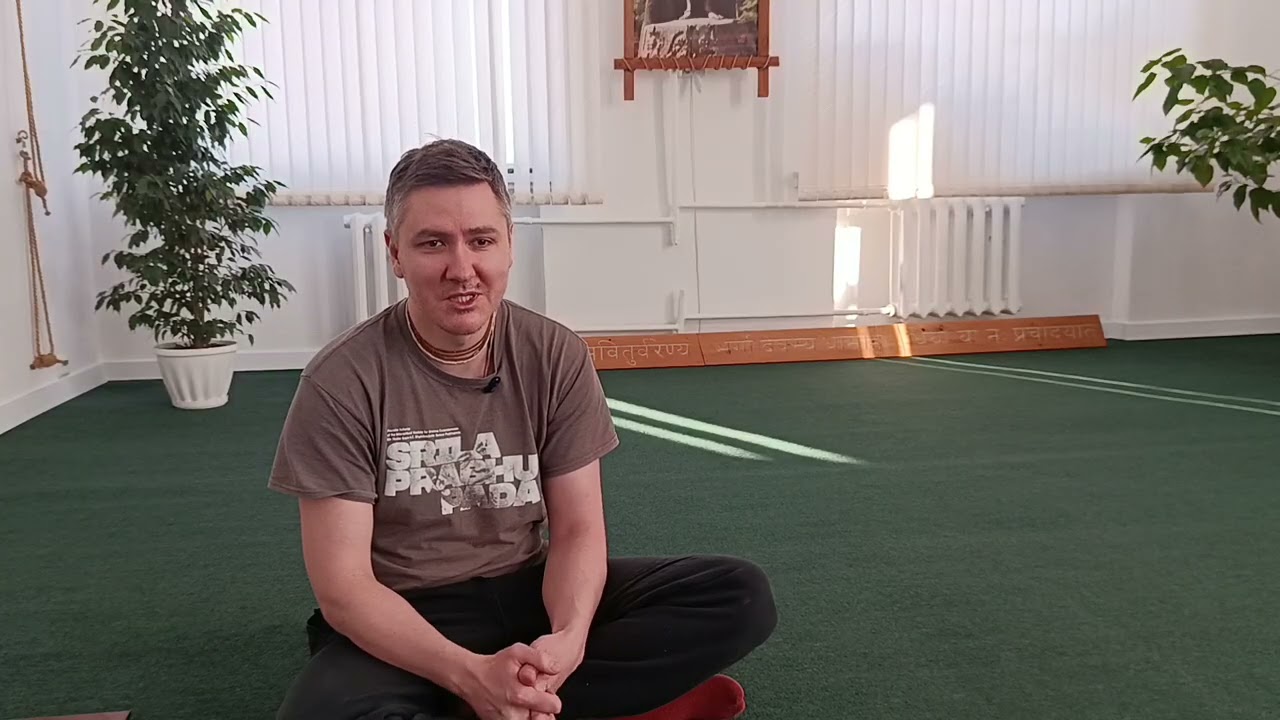 Е.М. Акинчана Чайтанья д. - Бхагавад-гита 4.39 + воспоминания преданных об Андрее прабху