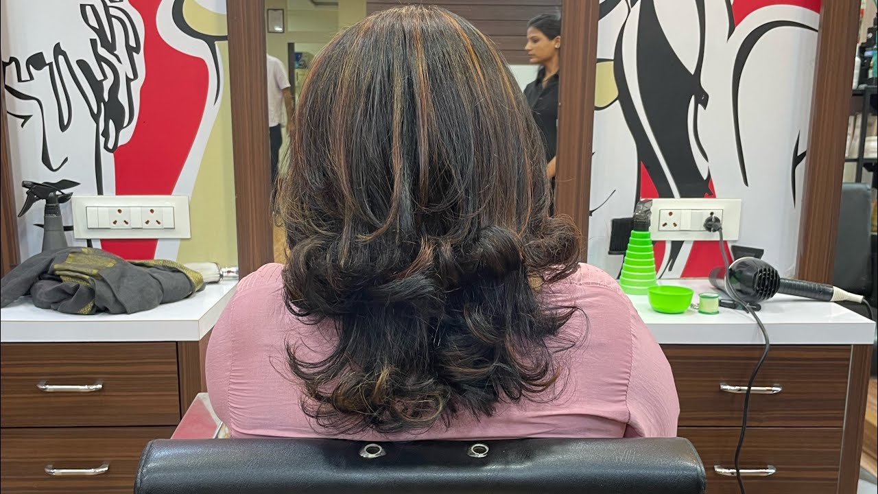 Out layers haircut // Short Haircut // Short Step haircut