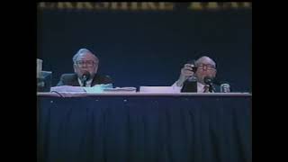 Warren Buffett: 'The internet is going to be a huge force in many arenas' (1999)
