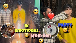 Family Celebration On My 1K Emotional Mom Dad