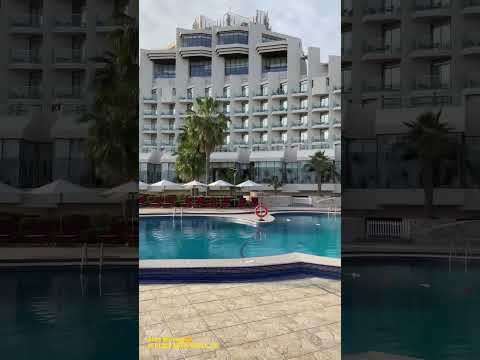 It’s a Beautiful Day | JA Beach Hotel | Dubai, UAE | #shorts