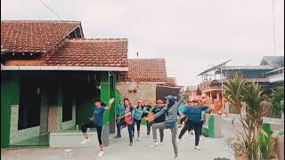 GAYUNG TAK BERSAMBUT/SENAM KREASI/BLITAR