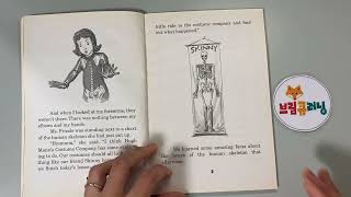 The Search For the Missing Bones (The Magic School Bus chapter book)