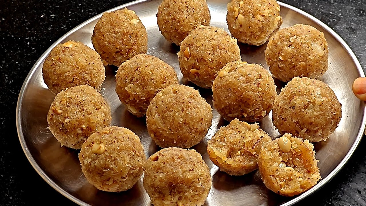 కొబ్బరి లడ్డూలు జ్యూసీ జ్యూసీగా సాఫ్ట్ గా ఎక్కువ రోజులు నిలువ ఉండేలా ఇలాగ  చేయండి kobbari laddus 