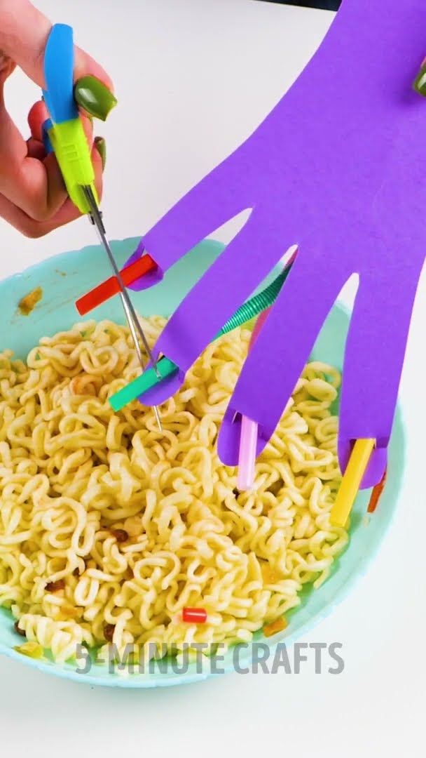 Oh no! Don't put your Nails in noodles! ?‍♀️ #shorts