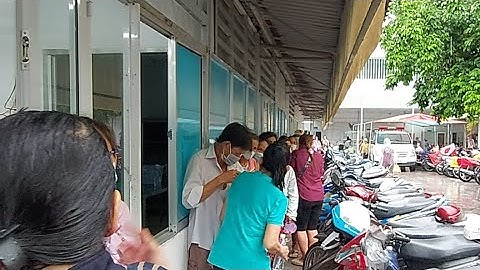 Trực tiếp phát cơm tại bệnh viện ung bướu cần thơ 2