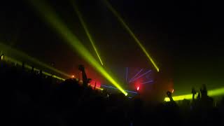 Oliver Heldens - Can't Stop Playing (live) @ Docks Hamburg [4K]