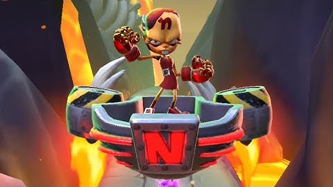 Crash Bandicoot: On the Run! - Inferno Nina Cortex Boss Fight