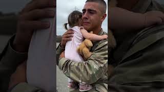 He Finally Held His Baby Again… And Couldn’t Stop the Tears 😭❤️