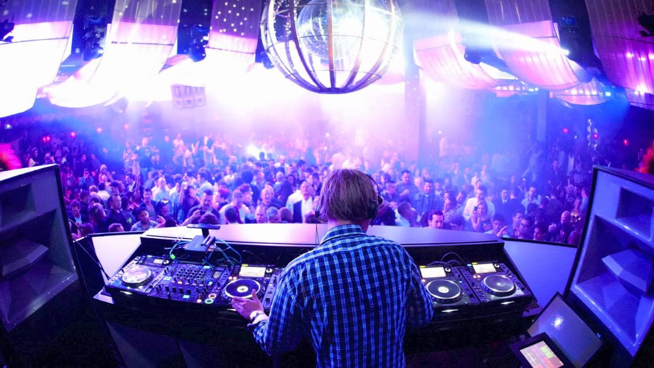 Avicii Ft. Yolanda Selini - Don't Give Up On Us (HIGH QUALITY)