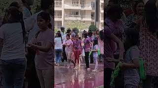 Alag Hi Planet Pe Aa Gye Guys  Holi  noida holi  raindance