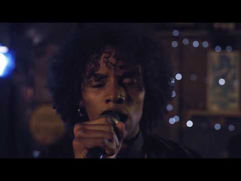 Androgenius - Soulless Solace (Live at House of H)