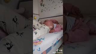 Pregnant Triplets Belly Huge-Triplets