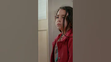 يوبخ جنكيز ملك أمي Shorts 
