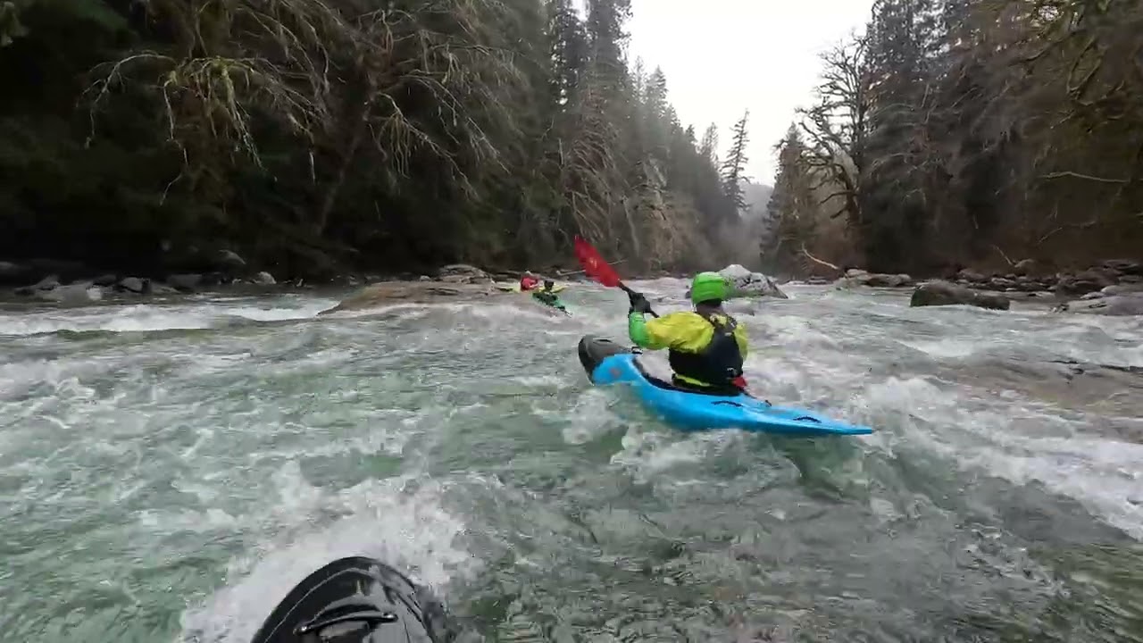 Cascade River - Whitewater Kayaking - ~1000 cfs