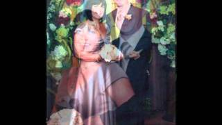 Download Lagu the next step is love Elvis presley our graceland wedding.wmv MP3