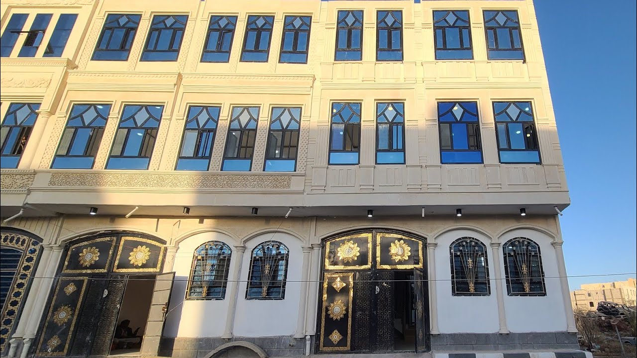 عماره للبيع في صنعاء. في قلب دارس شارع 12بسعر عرطة 47مليون اعلان رقم 303 للتواصل772117591