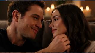7 Subconscious Touch Signals Men Give When They're Genuinely Hooked