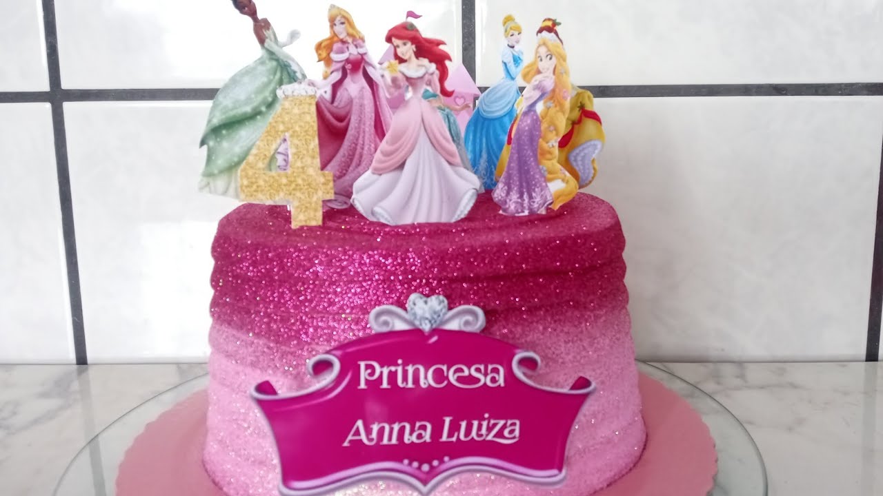 Bolo cor de rosa com princesas Disney™ - Entrega Grátis em 24h