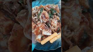 Dipantai pecal Ketapang Kalbar ada Pecal dan kelapa muda/dogan