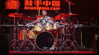 Datos Super drummer Eric Moore's drum solo at the Beijing concert 2025 Guía