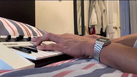 Messing around on Yamaha Reface CS