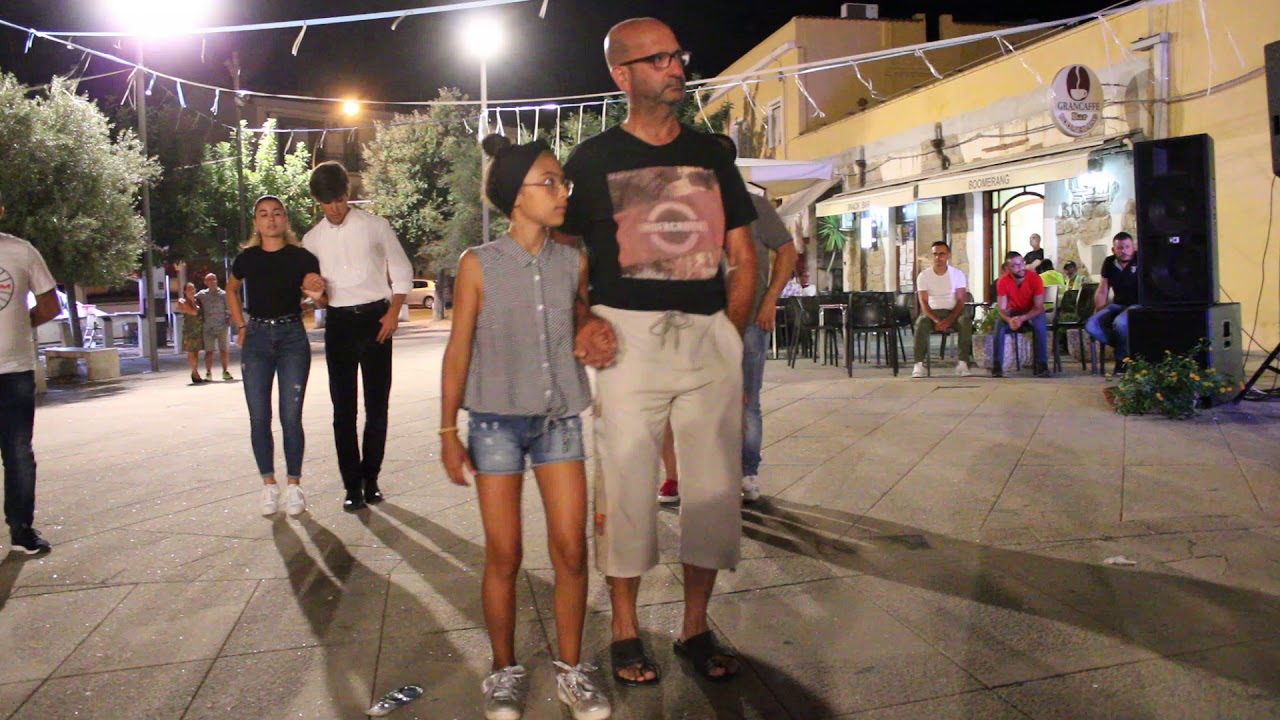 ==DILLIRIANA  a TORTOLI'==   ==Ballo finale==