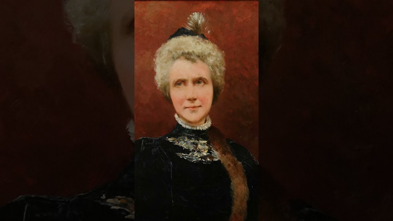 Queen Elizabeth Paintings vs  Photo 