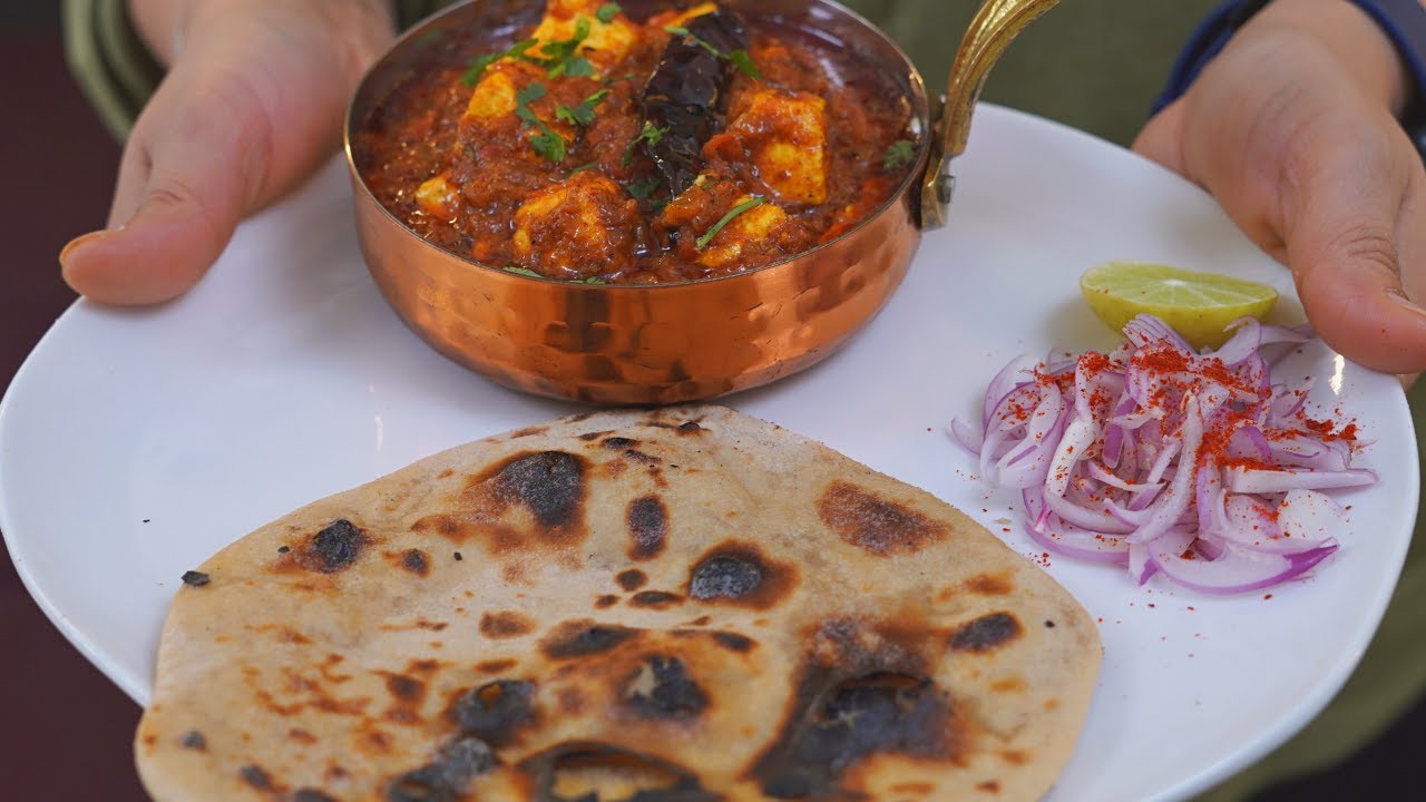 ढाबे वाली पनीर मसाला और तंदूरी रोटी घर के तवे पे बनाने का आसान तरीका | Paneer No Yeast Tandoori Roti