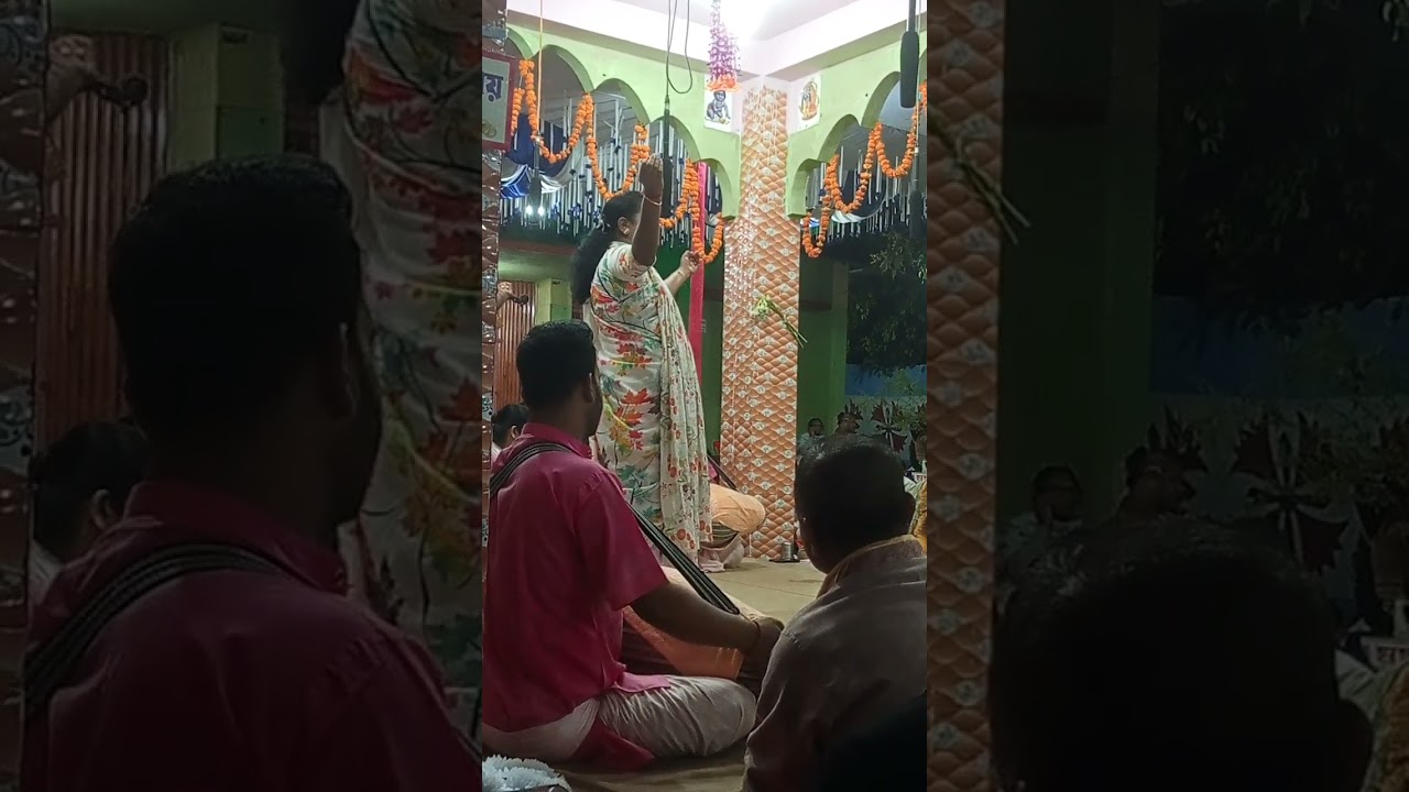     এই দিদির এক নাম কীর্তনটি আপনারা শুনুন 